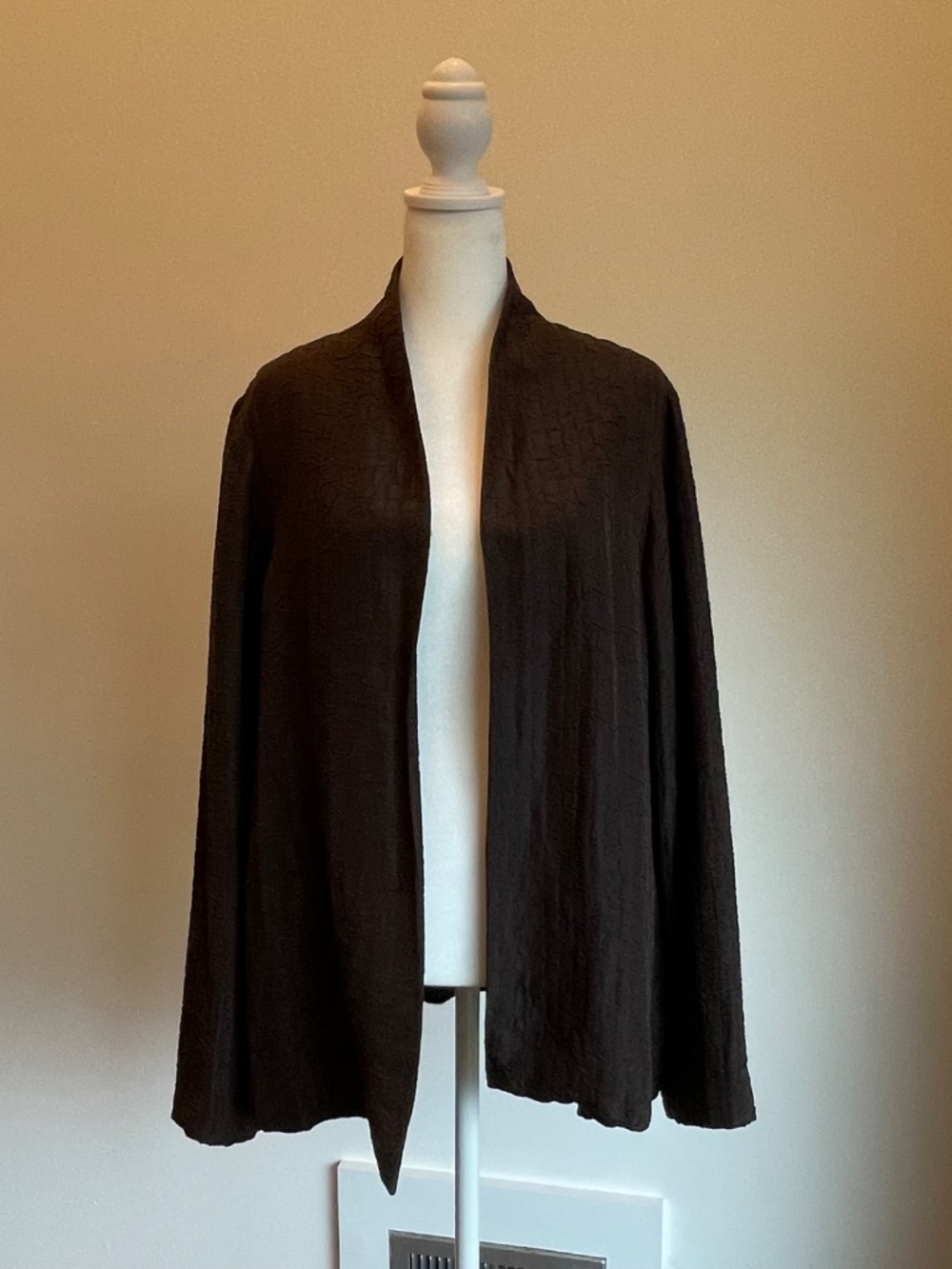 Eileen Fisher 100% Silk Lined Brown Open Front Textured Blazer Jacket